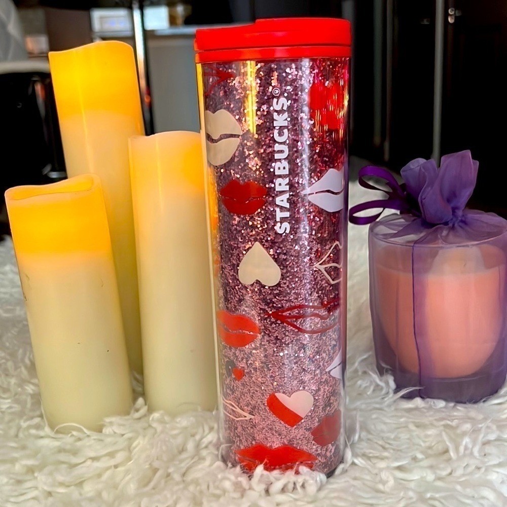 Super Cute Starbucks Glitter Hearts & Kisses Thermos! 💋😘 My personal mug ☕️🙋